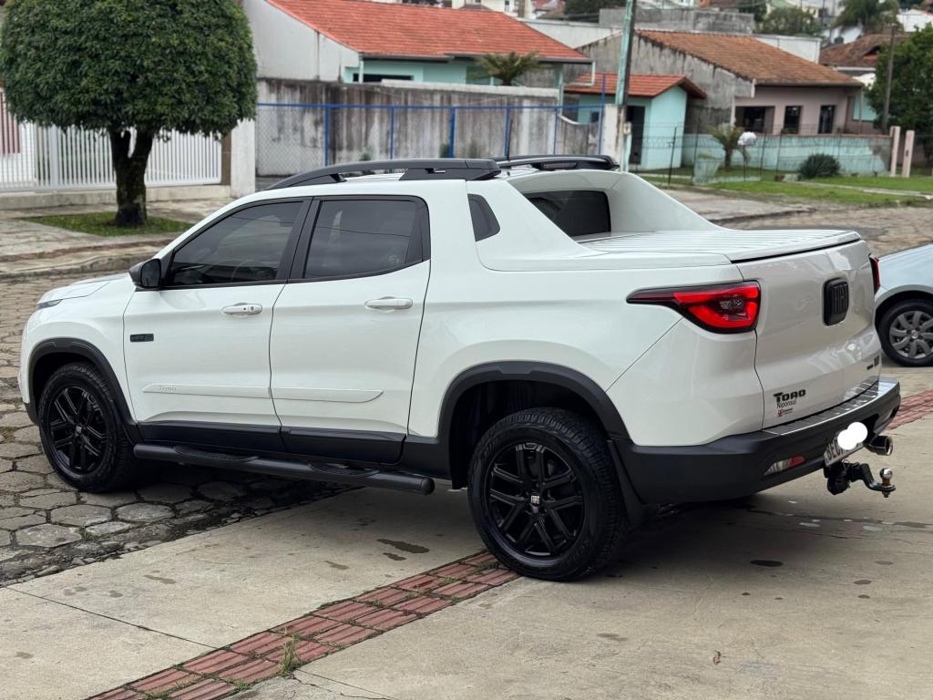 Fiat Toro Ultra 2.0 16V 4X4 Tb Diesel Automático - foto 4