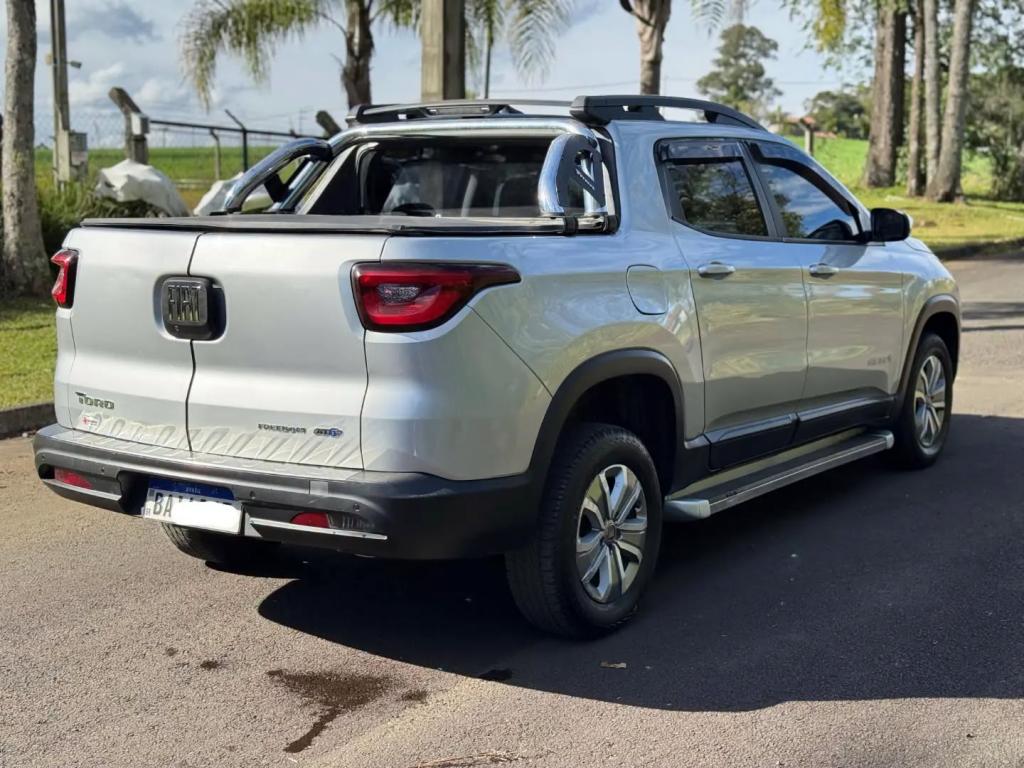 Fiat Toro Opening Edition 1.8 16V Flex Automático - foto 4