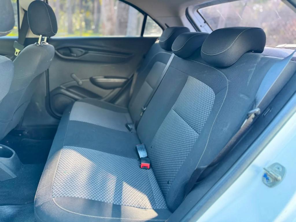 Chevrolet Onix Hatch Joy 1.0 8V Flex 5P Mec - foto 8