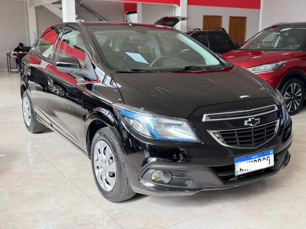 Chevrolet Onix Hatch LT 1.4 8V Flexpower 5P Mec - foto 3