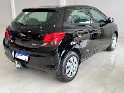 Chevrolet Onix Hatch LT 1.4 8V Flexpower 5P Mec - foto 15