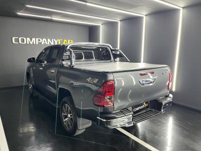 Hilux CD SRV 4x4 2.8 TDI Diesel Aut.