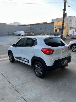 KWID Intense 1.0 Flex 12V 5p Mec.