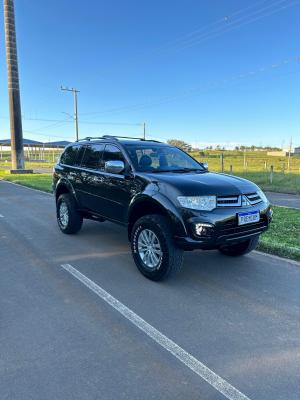 Pajero DAKAR/HPE 3.5 4x4 Flex 5p Aut.