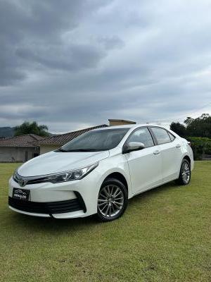 Corolla GLi Upper 1.8 Flex 16V Aut.