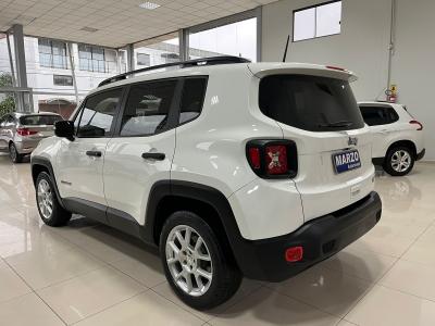 Renegade Sport 1.8 4x2 Flex 16V Aut.