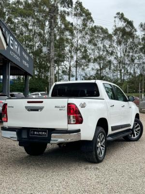 Hilux CD SRX 4x4 2.8 TDI 16V Diesel Aut.