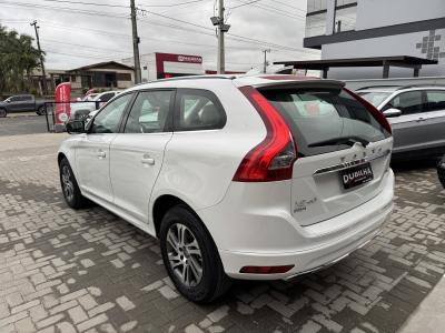 XC 60 2.0 T5  5p