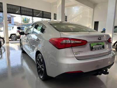 Cerato 1.6 16V  Flex  Aut.