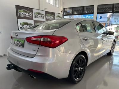 Cerato 1.6 16V  Flex  Aut.