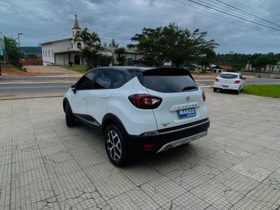 CAPTUR Intense Bose 1.6 16V Flex 5p Aut.