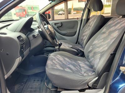 Corsa Sedan 1.0 MPFI 8V 71cv 4p