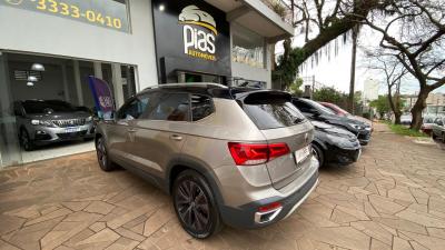 TAOS Highline 1.4 250 TSI Flex Aut.